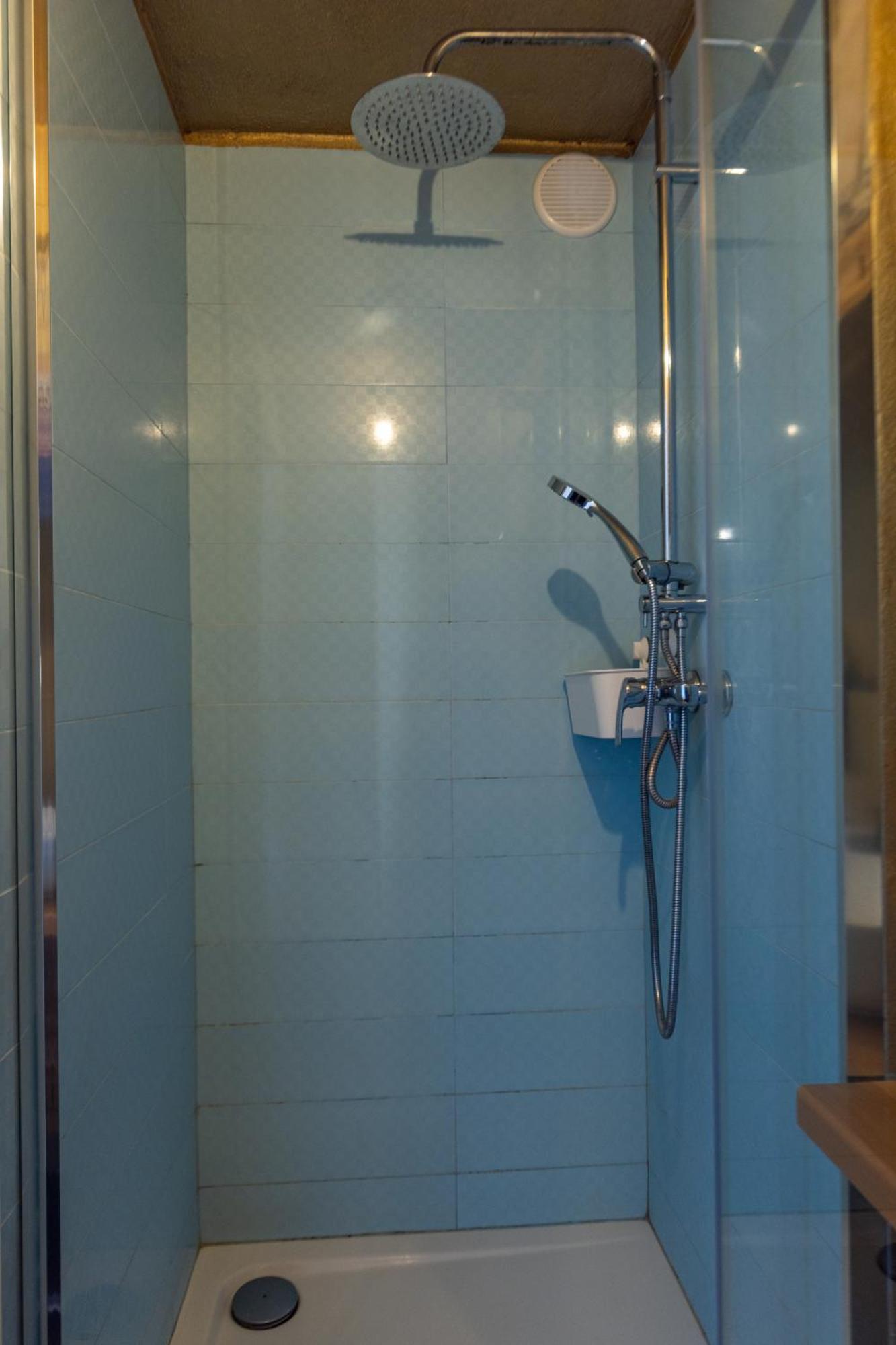 Old House Apartment Водице Екстериор снимка